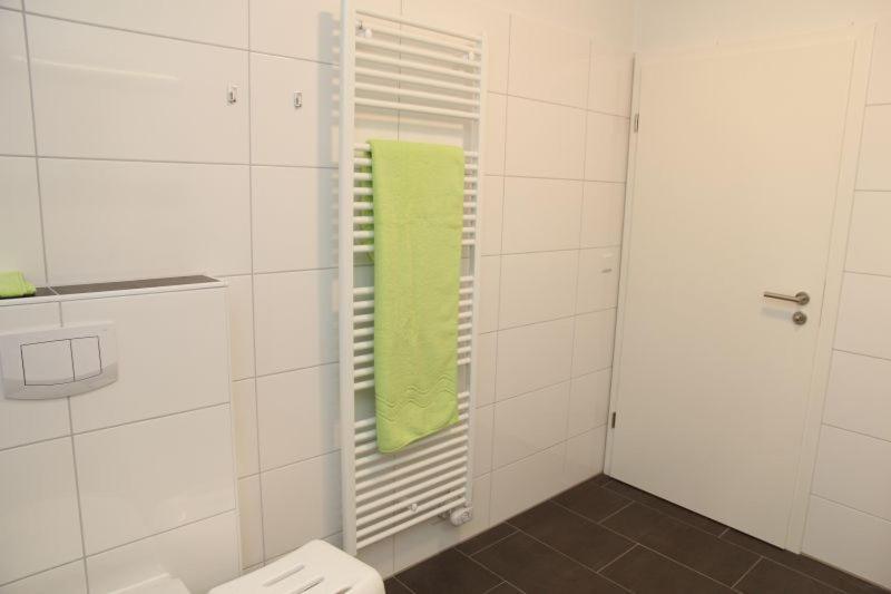 Grachteneck Greetsiel Bagian luar foto